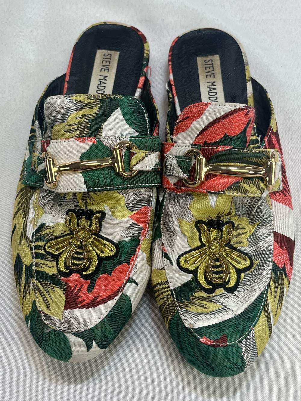 Steve Madden Multicolor Floral Bee Embroidered Slip-On Mules